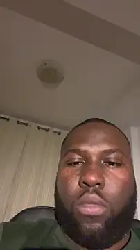 Snapshot of ObeyTheView chatting on December 2025 06:19:02 AM ObeyTheView online show from December 2025 06:19:02 AM