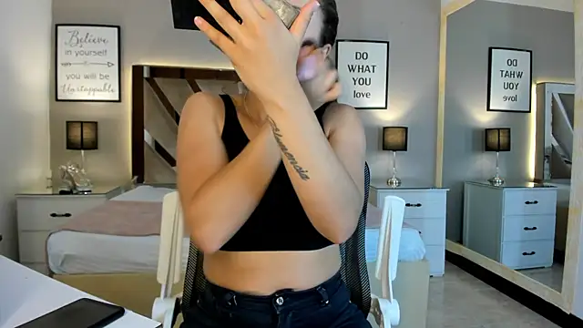 Snapshot of cellestehot chatting on March 2026 01:15:01 PM cellestehot online show from March 2026 01:15:01 PM