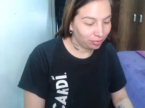 cloequeen15 online show from February 2026 03:19:02 PM