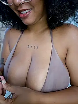 afrodeusa online show from November 2025 12:04:01 PM