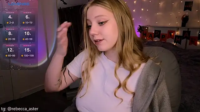 RebeccaAster online show from October 2025 04:31:01 PM