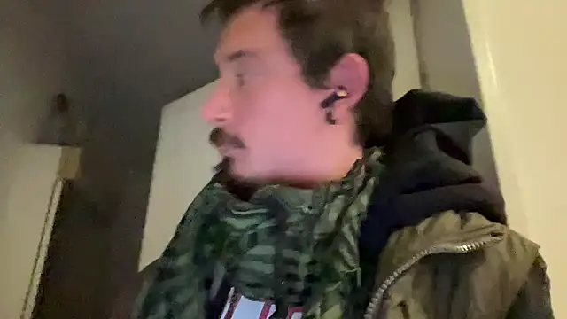 sunZfun online show from November 2025 09:02:02 PM