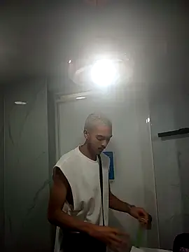 MarcusRain  online show from October 2025 02:32:02 PM