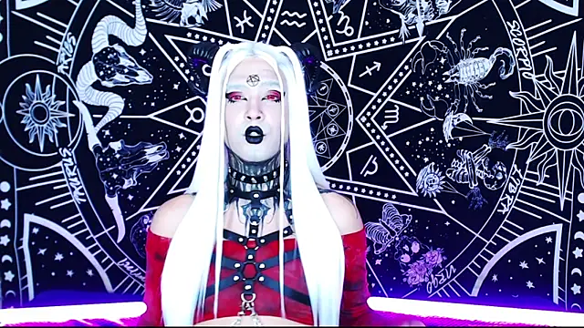 Snapshot of naomi_satan chatting on April 2026 10:33:02 PM naomi satan online show from April 2026 10:33:02 PM