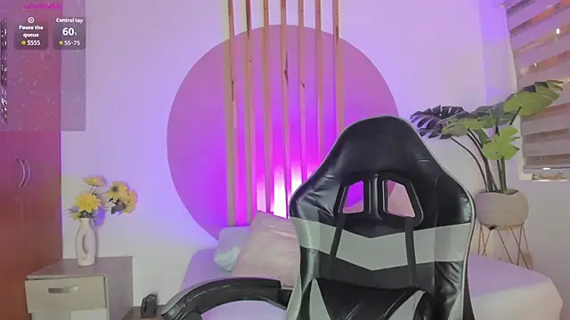 rei cos online show from November 2025 01:04:02 PM