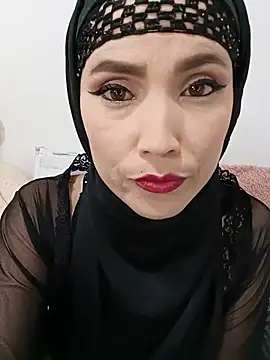 Snapshot of jamila_zair chatting on June 2026 03:38:02 PM jamila zair online show from June 2026 03:38:02 PM