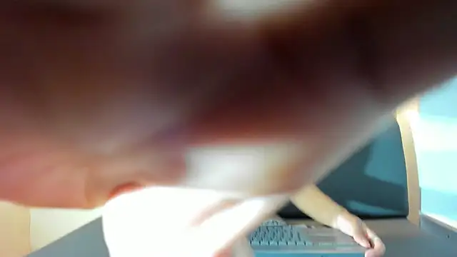 nero reyd online show from April 2026 12:49:01 PM