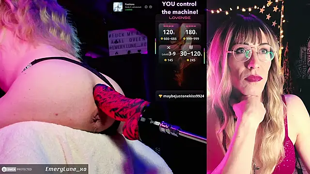 Snapshot of EmeryLune_xo chatting on January 2026 05:13:02 AM EmeryLune xo online show from January 2026 05:13:02 AM