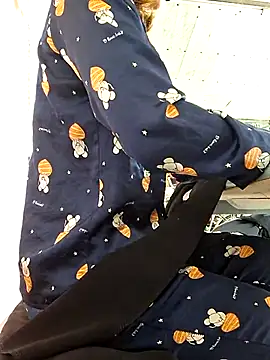 irina hana online show from November 2025 12:43:02 AM