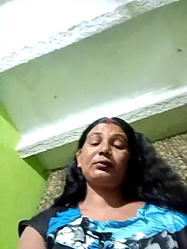 Snapshot of ZIVAA chatting on April 2026 11:08:02 PM ZIVAA online show from April 2026 11:08:02 PM