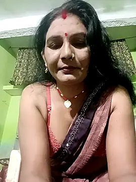 Snapshot of ZIVAA chatting on July 2026 04:06:02 AM ZIVAA online show from July 2026 04:06:02 AM