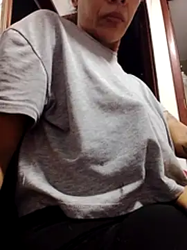 Alisson Milf online show from January 2026 04:25:01 AM