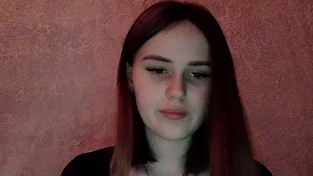 SweetLoraa online show from December 2025 04:47:02 PM