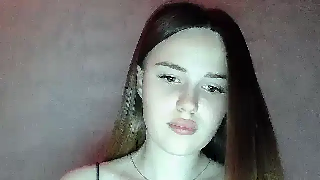 Snapshot of SweetLoraa chatting on May 2026 07:43:01 PM SweetLoraa online show from May 2026 07:43:01 PM