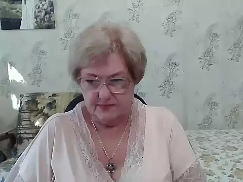 Renata62011 online show from September 2025 11:04:02 AM