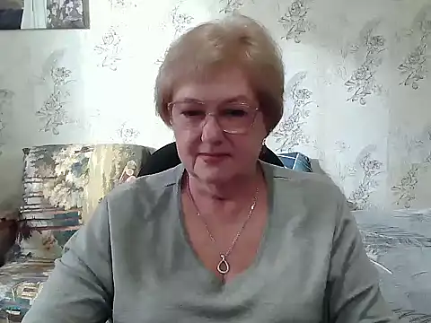 Snapshot of Renata62011 chatting on October 2025 12:07:02 PM Renata62011 online show from October 2025 12:07:02 PM