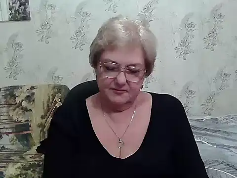 Snapshot of Renata62011 chatting on November 2025 03:25:01 PM Renata62011 online show from November 2025 03:25:01 PM