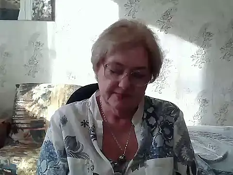 Snapshot of Renata62011 chatting on November 2025 12:06:02 PM Renata62011 online show from November 2025 12:06:02 PM