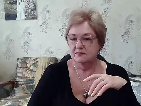 Snapshot of Renata62011 chatting on November 2025 12:16:02 PM Renata62011 online show from November 2025 12:16:02 PM