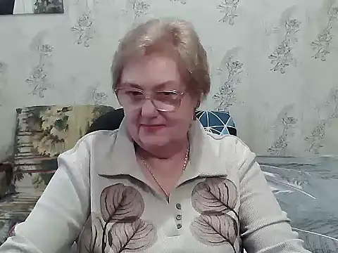 Snapshot of Renata62011 chatting on November 2025 12:49:01 PM Renata62011 online show from November 2025 12:49:01 PM