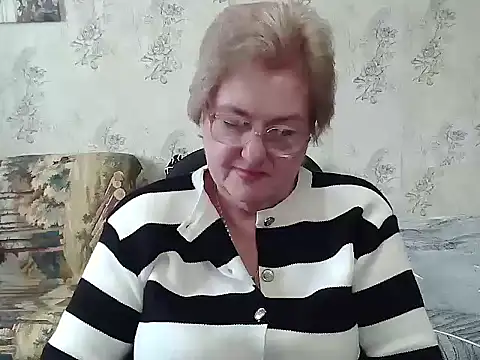 Snapshot of Renata62011 chatting on November 2025 01:10:01 PM Renata62011 online show from November 2025 01:10:01 PM