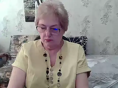 Renata62011 online show from May 2026 12:12:02 PM