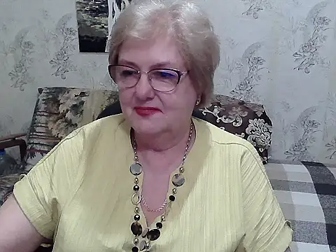 Snapshot of Renata62011 chatting on June 2026 05:49:02 PM Renata62011 online show from June 2026 05:49:02 PM