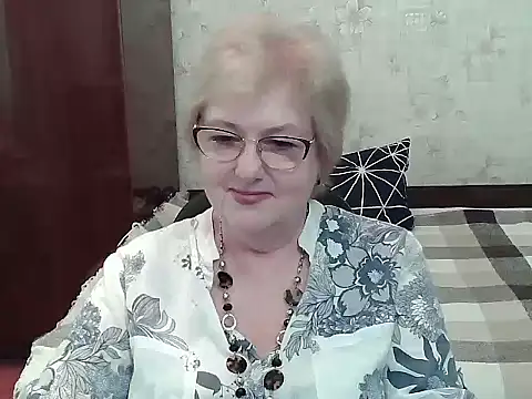 Snapshot of Renata62011 chatting on July 2026 12:30:02 PM Renata62011 online show from July 2026 12:30:02 PM