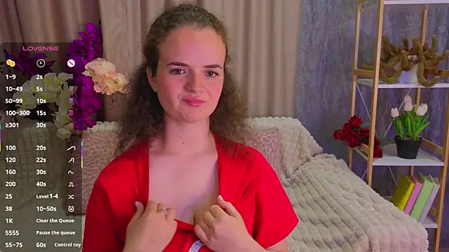 Snapshot of Luisa_Rosee chatting on June 2026 07:25:01 PM Luisa Rosee online show from June 2026 07:25:01 PM