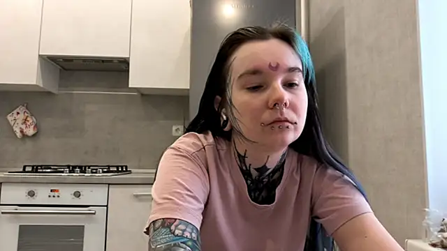 Snapshot of HighelikeGirl chatting on March 2026 06:09:02 AM HighelikeGirl online show from March 2026 06:09:02 AM