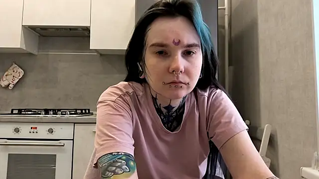 Snapshot of HighelikeGirl chatting on March 2026 07:36:02 AM HighelikeGirl online show from March 2026 07:36:02 AM