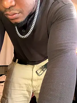 KeYBuMp323 online show from November 2025 03:26:02 PM