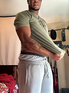 KeYBuMp323 online show from January 2026 04:31:02 PM