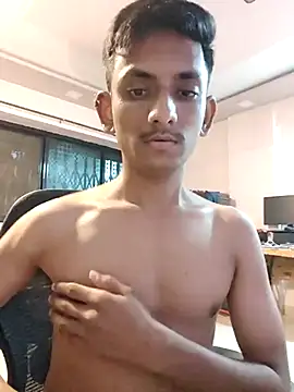 yung cplz online show from November 2025 05:37:01 PM