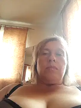 Snapshot of Catherine372311 chatting on September 2025 10:59:02 AM Catherine372311 online show from September 2025 10:59:02 AM