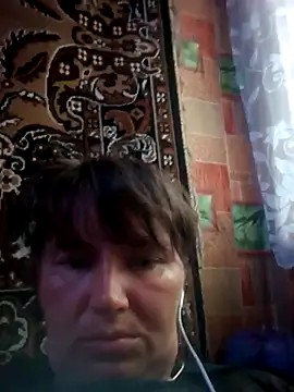 Snapshot of Romashka33011 chatting on June 2026 11:53:02 AM Romashka33011 online show from June 2026 11:53:02 AM