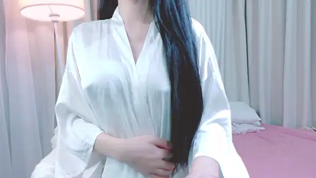 Snapshot of Vessi-babe chatting on January 2026 01:15:02 PM Vessi-babe online show from January 2026 01:15:02 PM