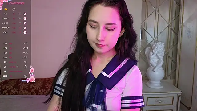 Eva Maller online show from November 2025 11:43:02 AM