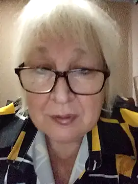 Alexia64231 online show from November 2025 10:47:02 AM