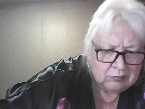 Snapshot of Alexia64231 chatting on April 2026 12:35:01 AM Alexia64231 online show from April 2026 12:35:01 AM