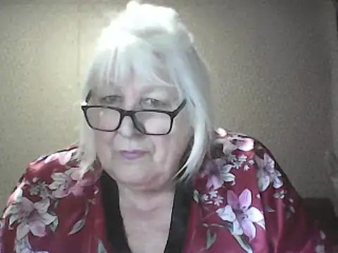 Snapshot of Alexia64231 chatting on April 2026 01:02:02 PM Alexia64231 online show from April 2026 01:02:02 PM