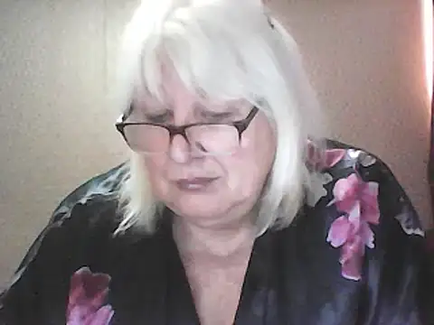 Snapshot of Alexia64231 chatting on May 2026 04:29:01 AM Alexia64231 online show from May 2026 04:29:01 AM