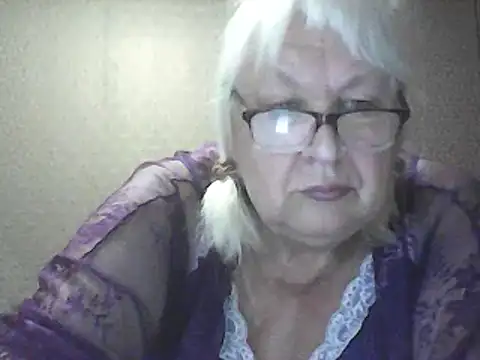 Snapshot of Alexia64231 chatting on May 2026 12:50:01 AM Alexia64231 online show from May 2026 12:50:01 AM