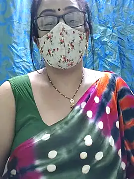 Snapshot of sweet-lotus chatting on April 2026 07:19:01 PM sweet-lotus online show from April 2026 07:19:01 PM