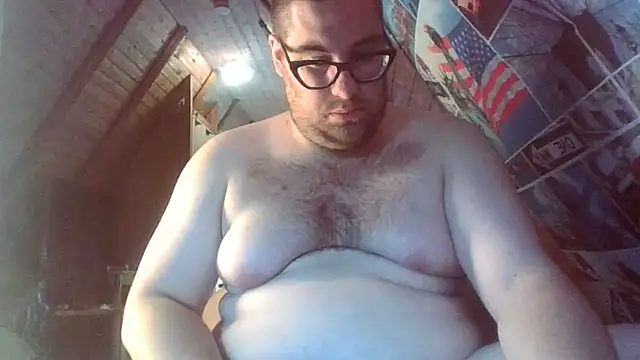 Snapshot of chubbyDavid1998 chatting on June 2026 12:00:02 PM chubbyDavid1998 online show from June 2026 12:00:02 PM