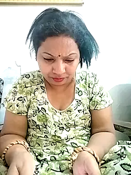 Snapshot of Cute-Janvi20 chatting on April 2026 07:39:01 AM Cute-Janvi20 online show from April 2026 07:39:01 AM