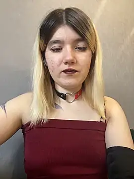 Snapshot of Cherry___Blossom chatting on February 2026 11:07:01 AM Cherry Blossom online show from February 2026 11:07:01 AM