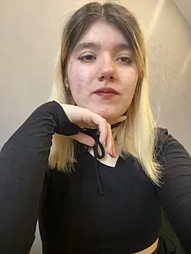 Snapshot of Cherry___Blossom chatting on February 2026 11:19:01 AM Cherry Blossom online show from February 2026 11:19:01 AM