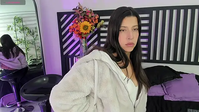 Aria sweetling online show from October 2025 12:27:02 PM