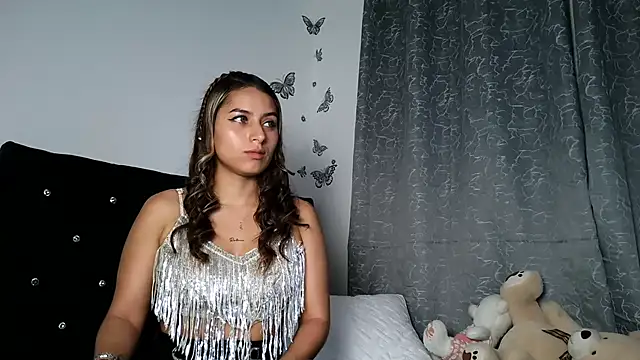 Snapshot of abella-lemus chatting on November 2025 10:42:02 PM abella-lemus online show from November 2025 10:42:02 PM